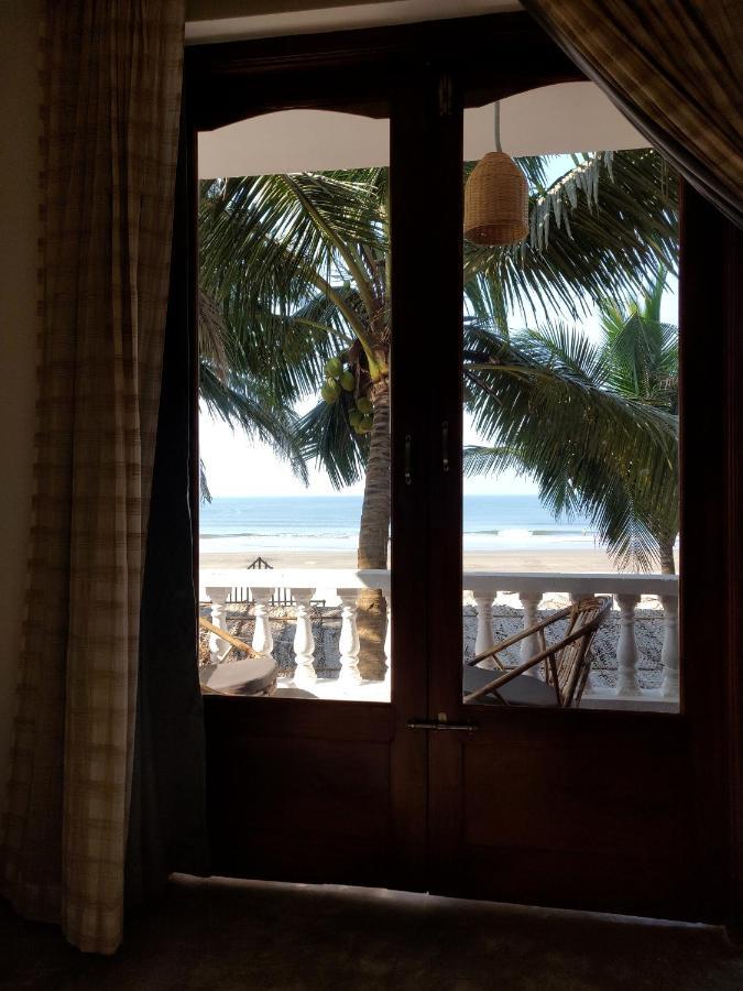Silent Beach Resort Mandrem Ngoại thất bức ảnh